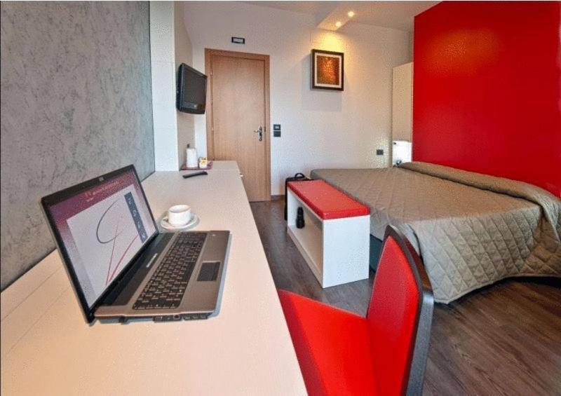 Eden Hotel سان سالفو المظهر الخارجي الصورة